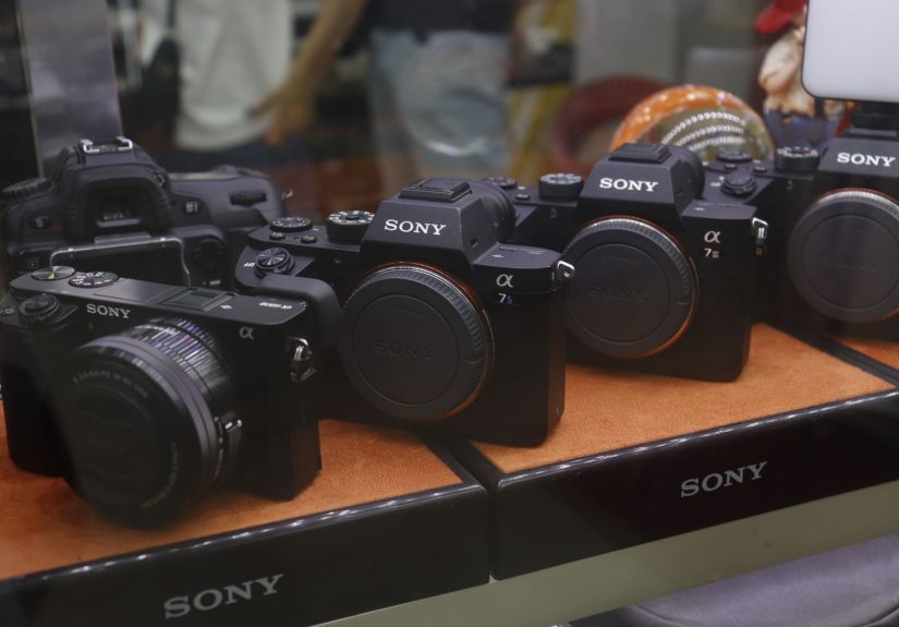 Sony BRAVIA 3II features